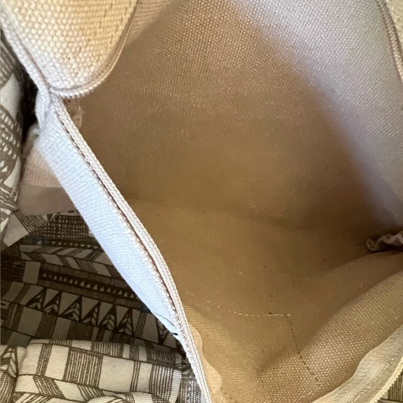 TOMS Chevron Woven Straw Large Tote Bag - Picture 6 of 11